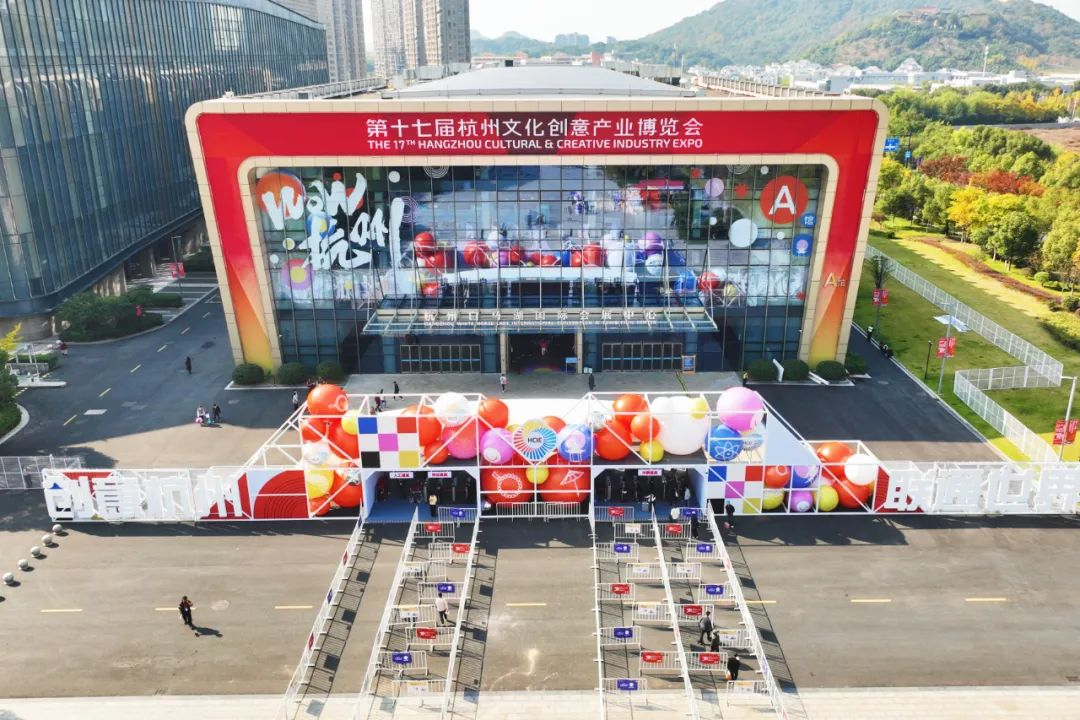 在文博会现场玩“穿越”？1号娱乐“潮”科技很吸睛！